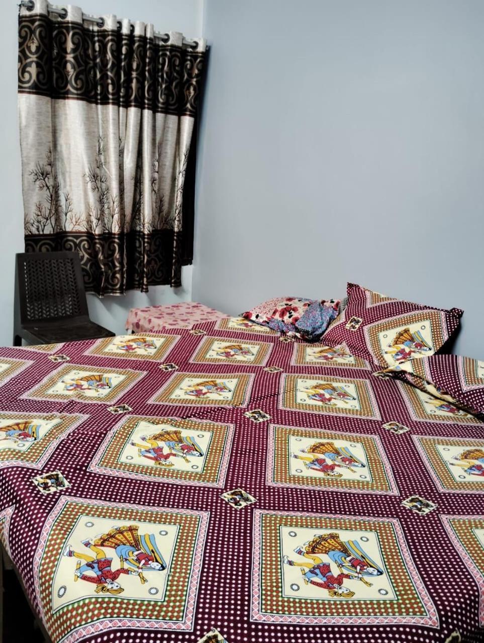 Tandon Lodge On The Ganga Ghat Homestay Варанаси Экстерьер фото